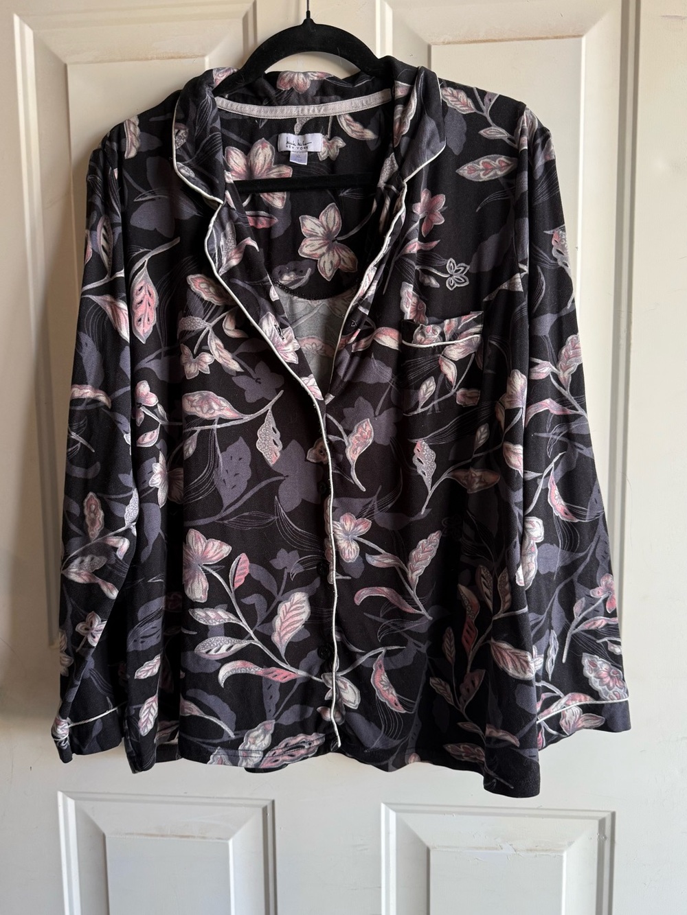Nicole Miller Black Floral Print Long-Sleeve Pajama Top - XL Pocket